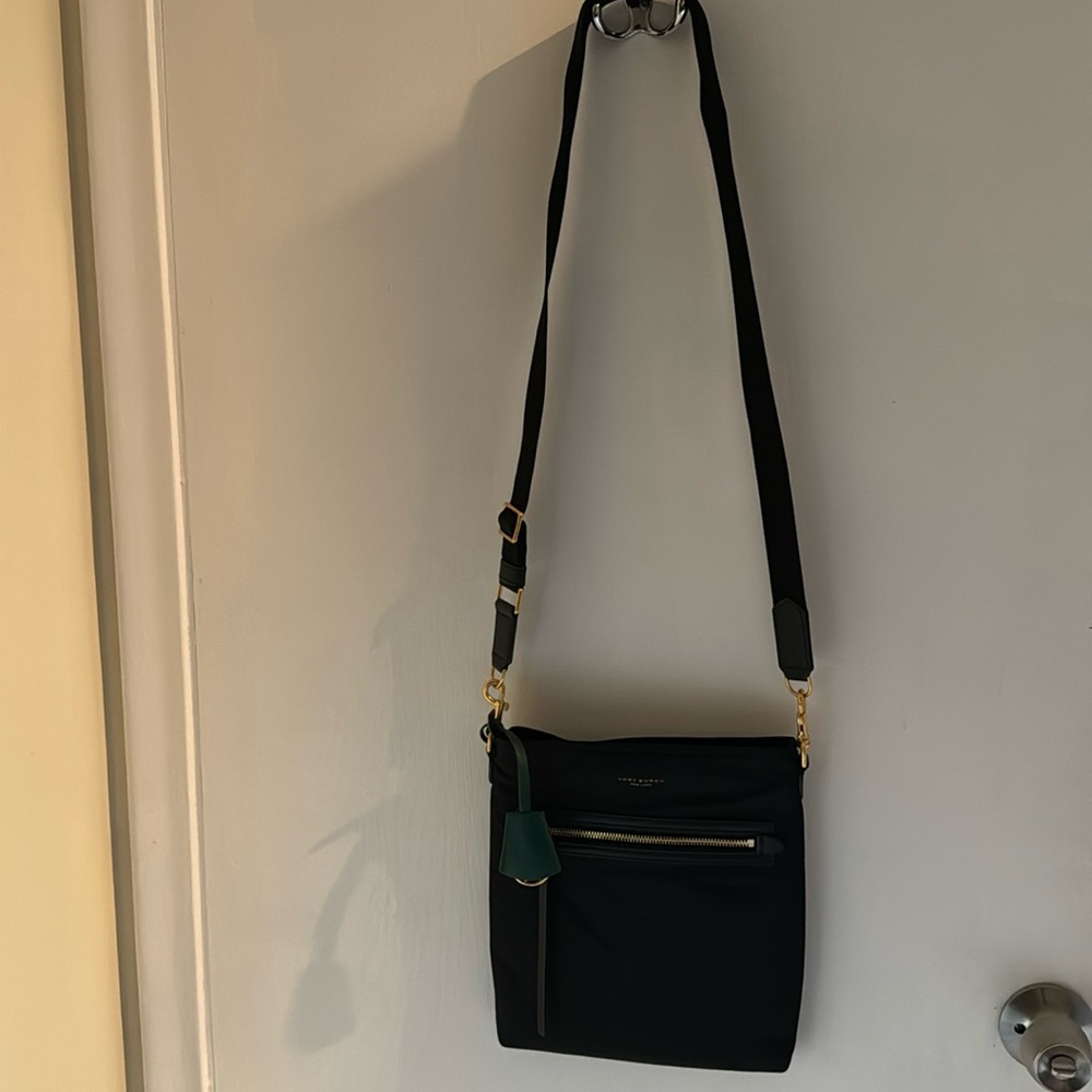 Tory Burch Perry Nylon Swingpack